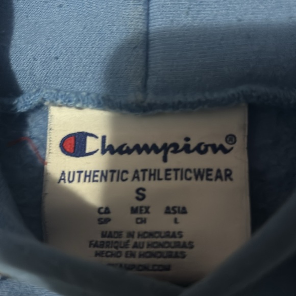 Small NCAA North Carolina Pullover Hoodie - Picture 3 of 4